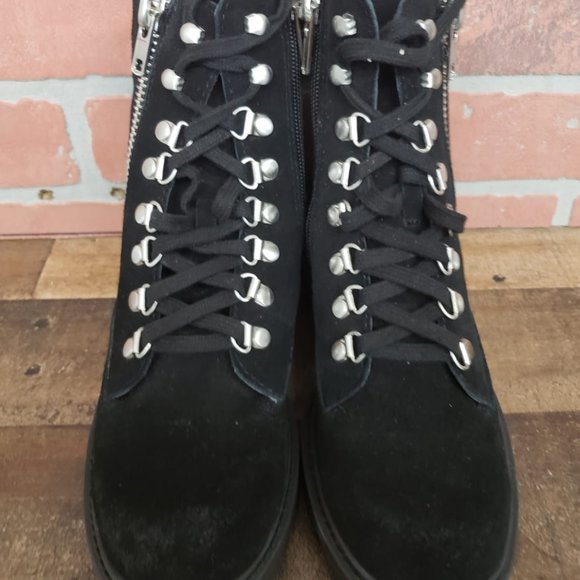 Charles David Rocky Lace-Up Suede Boots size 6